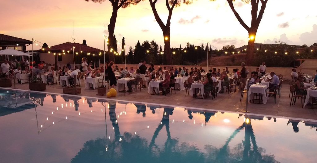 1600-Abendstimmung-Pool-02-01